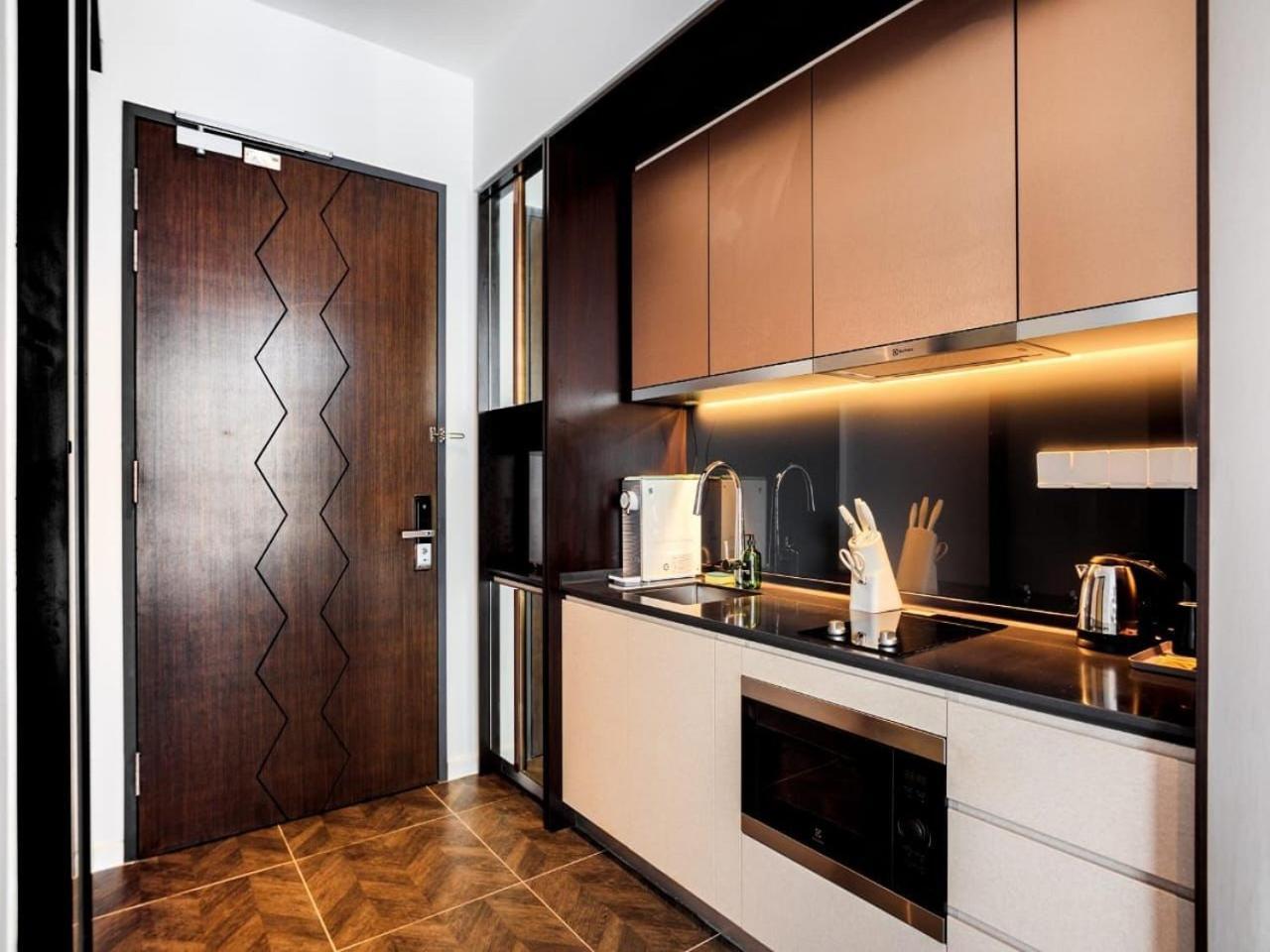 Luxury At Scarletz
