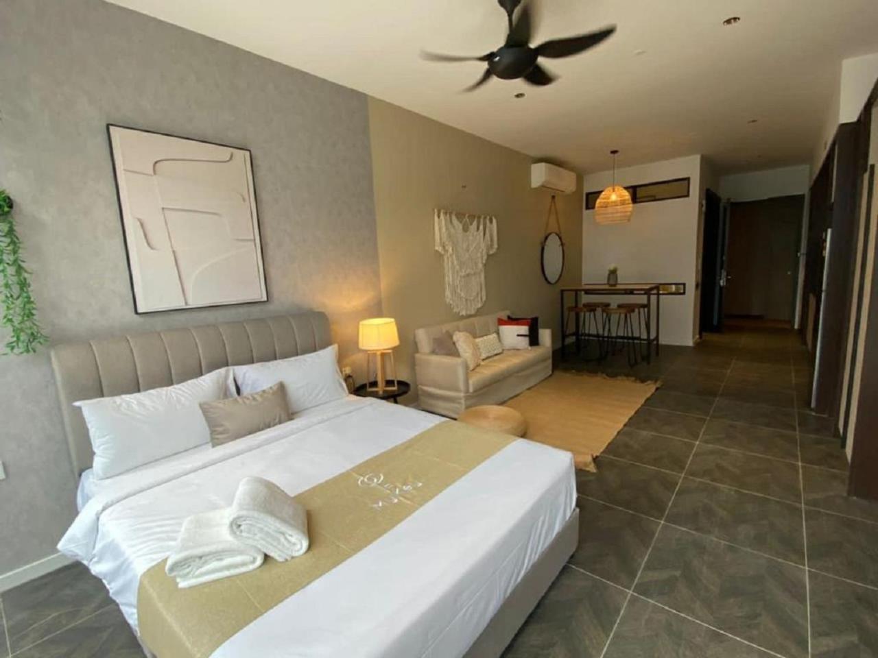 Luxury At Scarletz Pangsapuri Kuala Lumpur