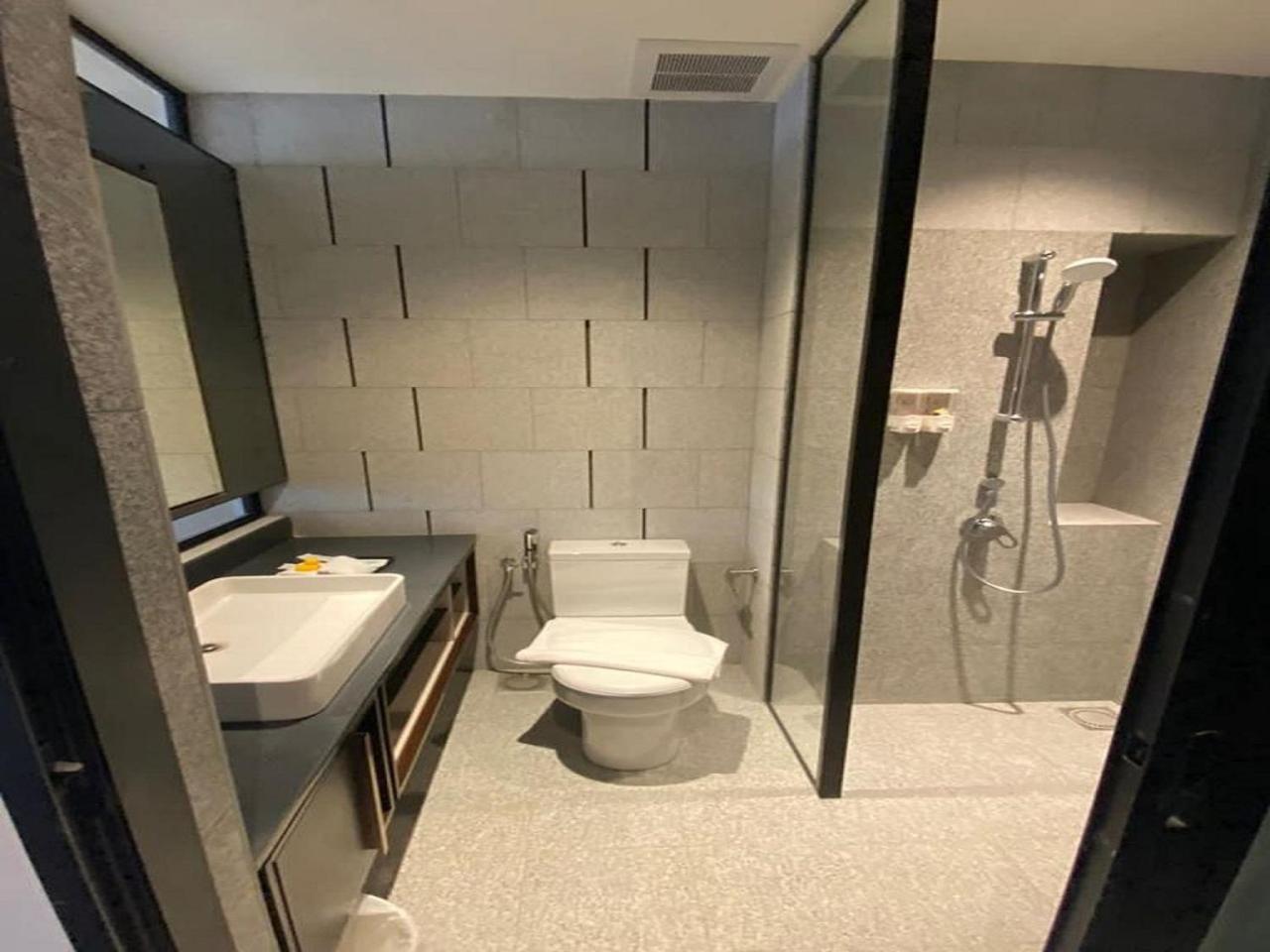 Luxury At Scarletz *