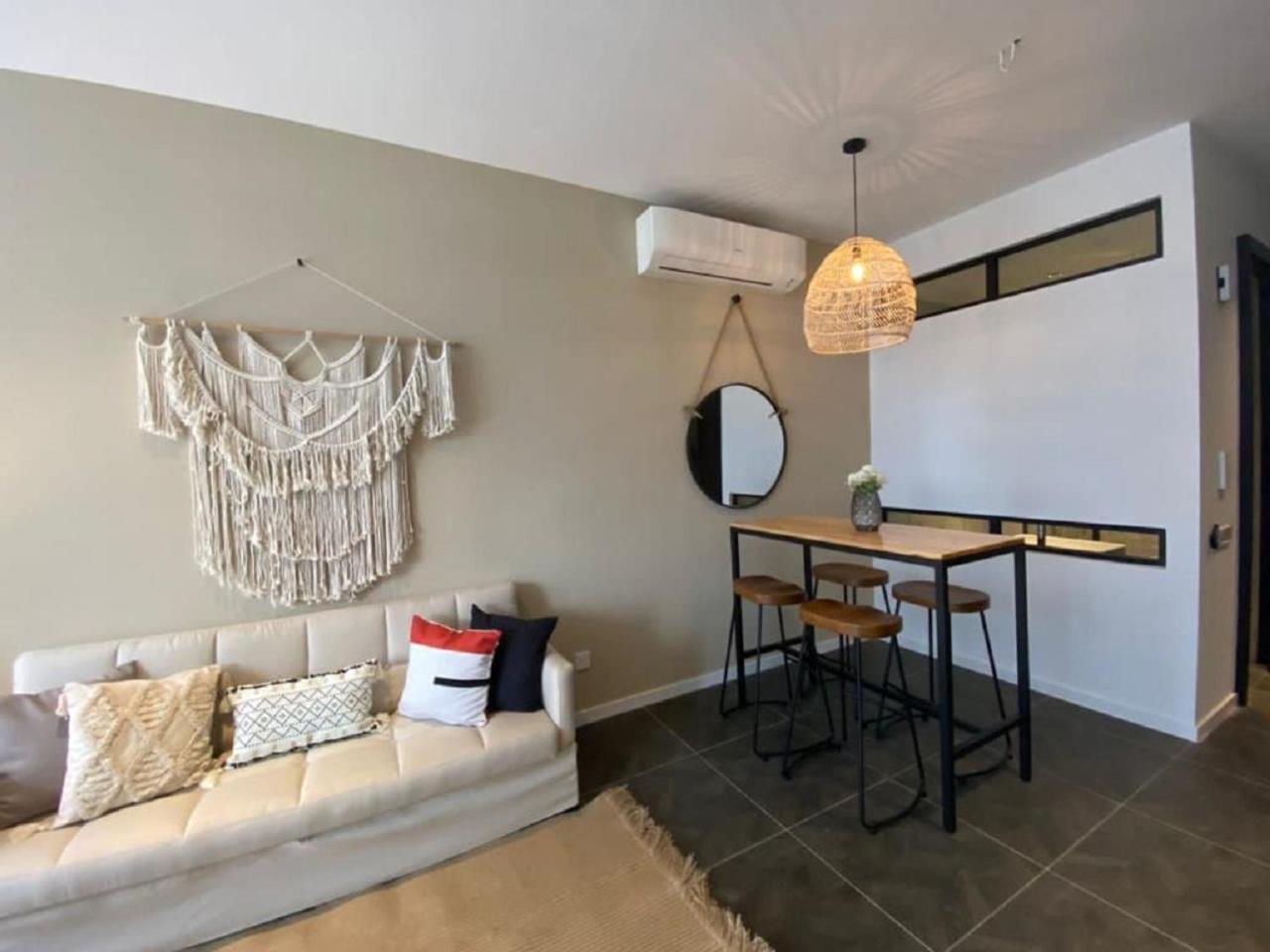 Luxury At Scarletz Kuala Lumpur
