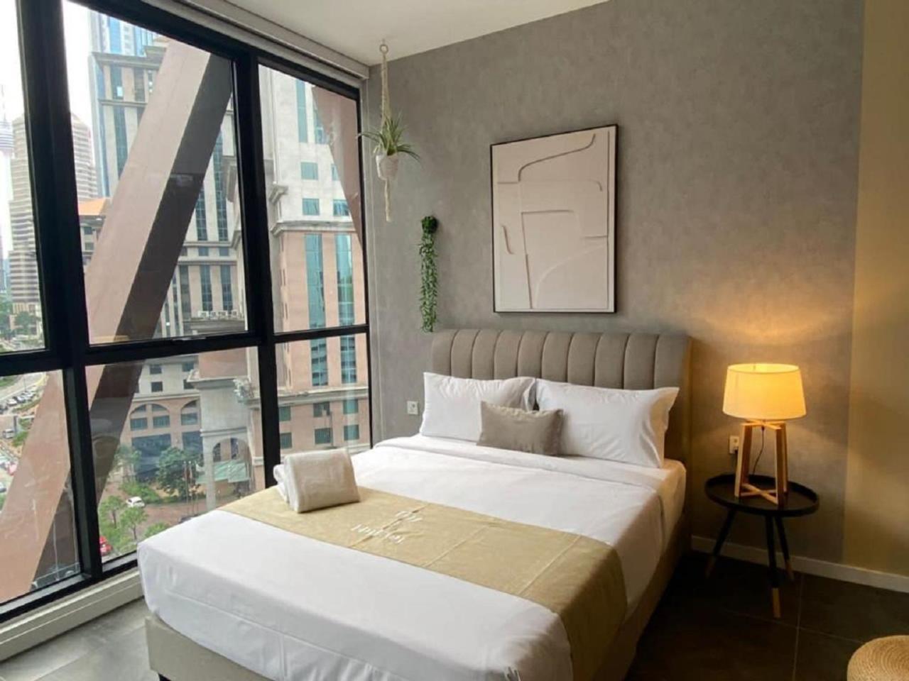Luxury At Scarletz *